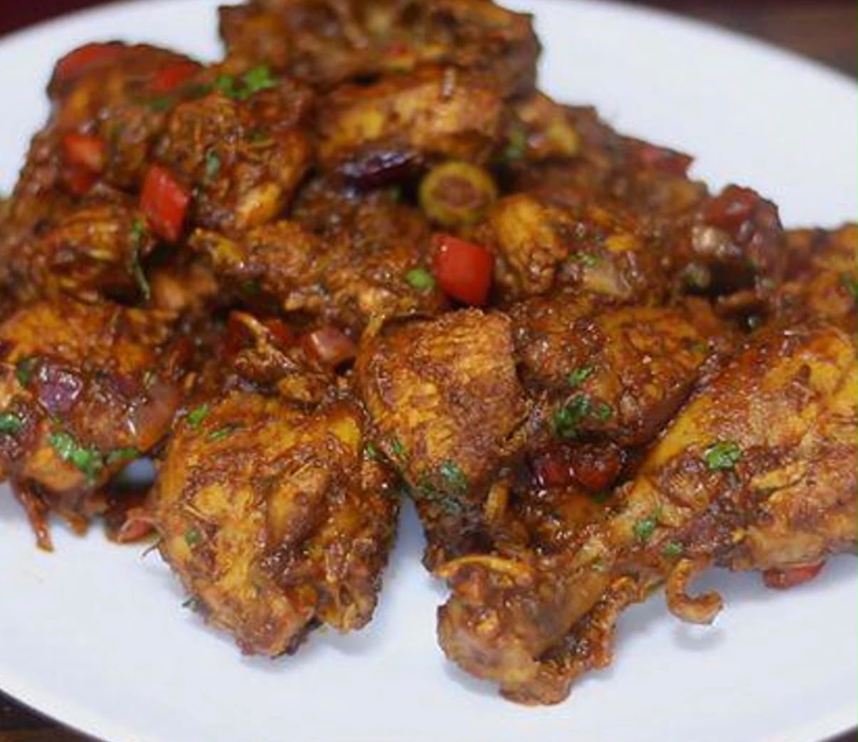 Pollo Guisado